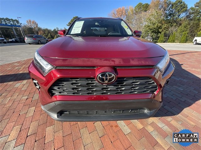 Used 2023 Toyota RAV4 XLE Premium image 28