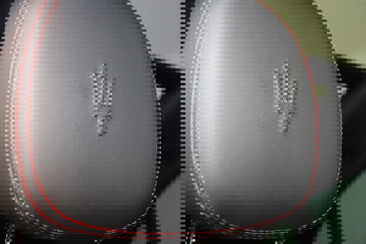 Used 2021 Maserati Levante S image 14