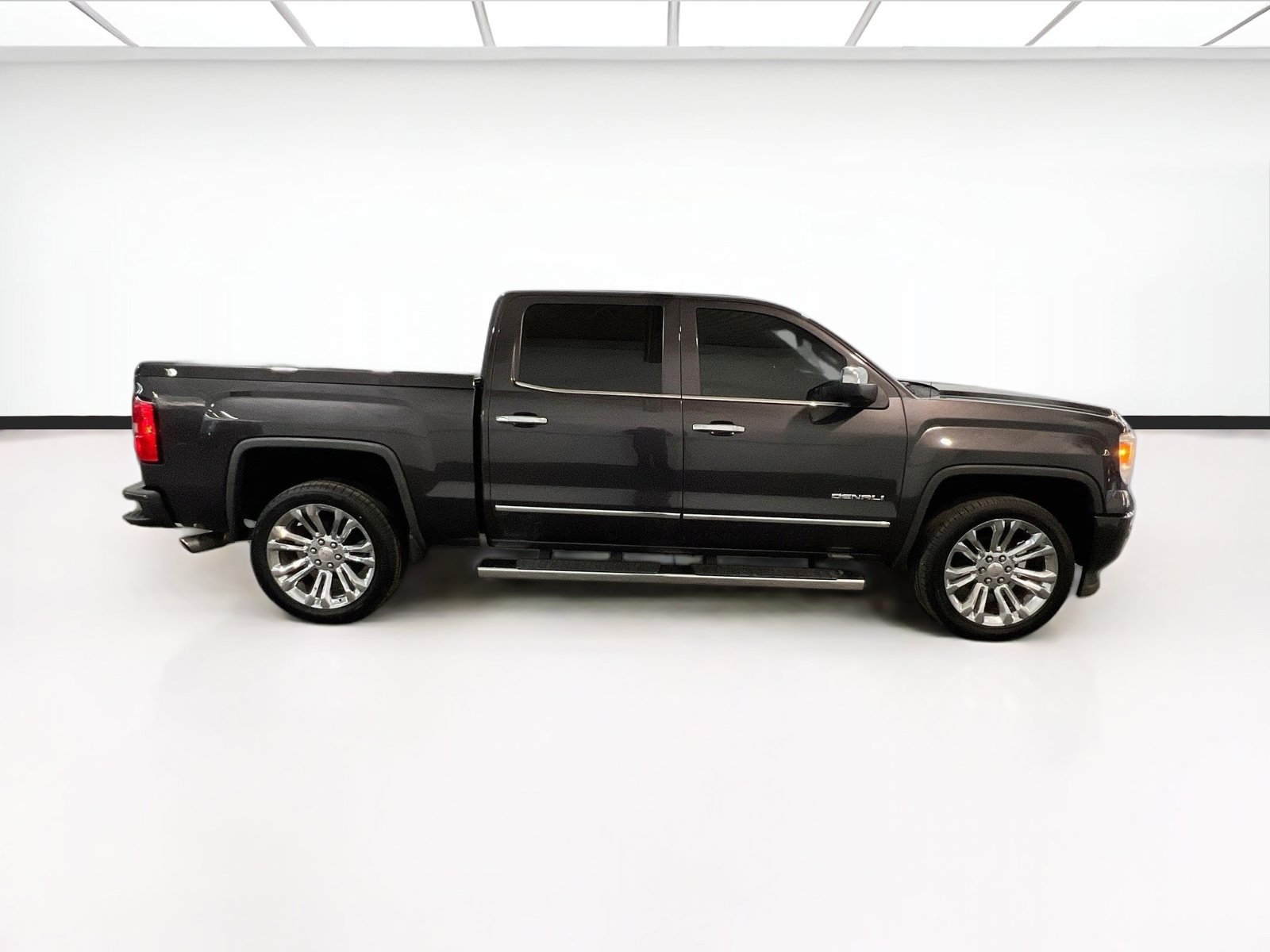 Used 2015 GMC Sierra 1500 Denali AWD/4WD image 22