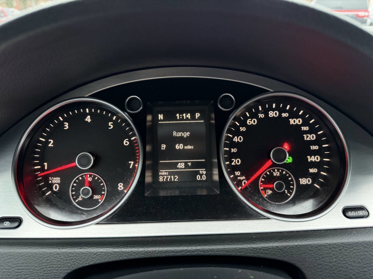 Used 2010 Volkswagen CC Luxury image 27