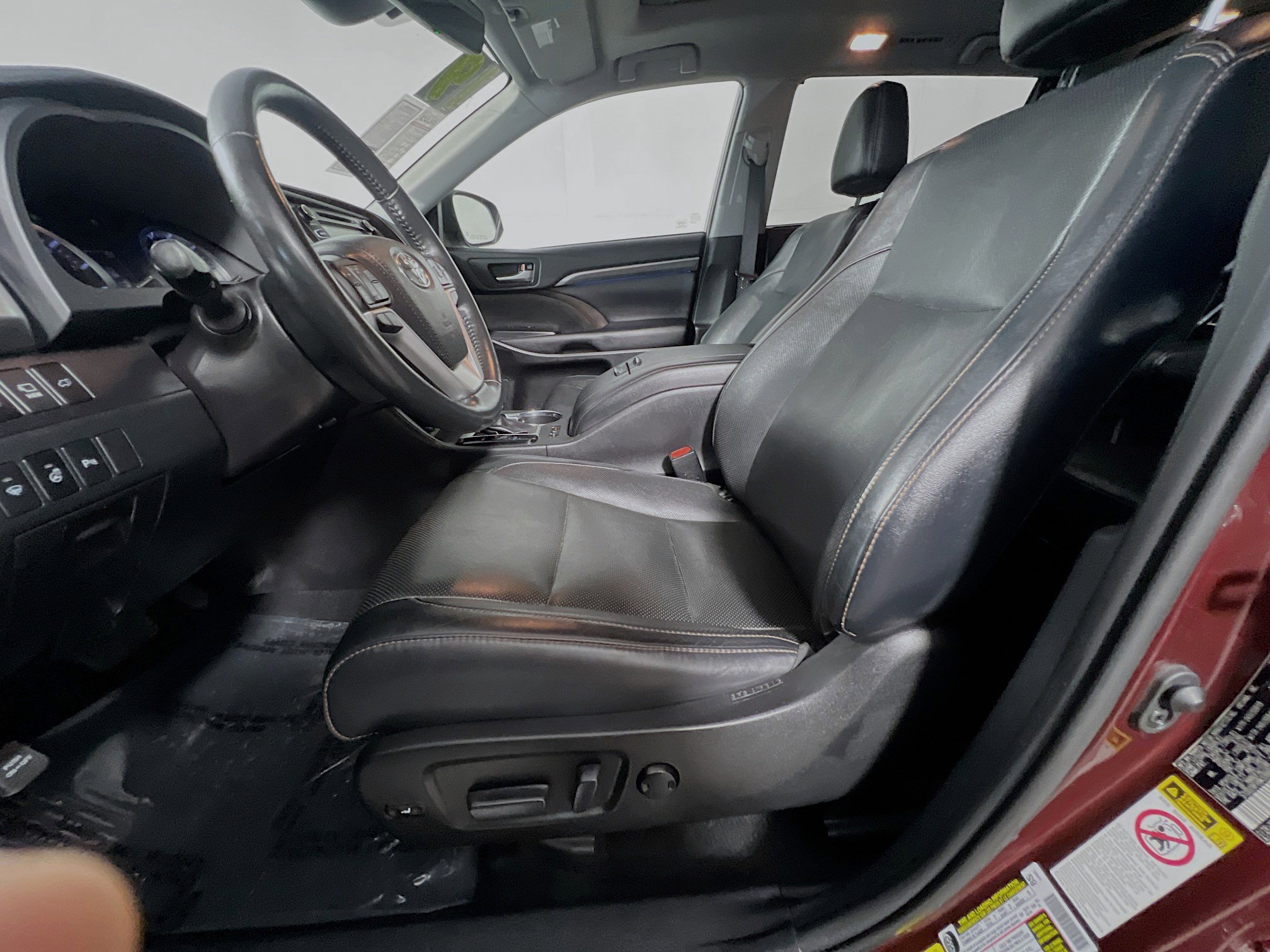 Used 2019 Toyota Highlander Limited Platinum image 15