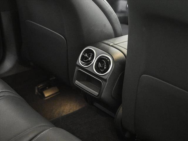 Used 2022 Mercedes-Benz C 300 4MATIC Sedan image 18