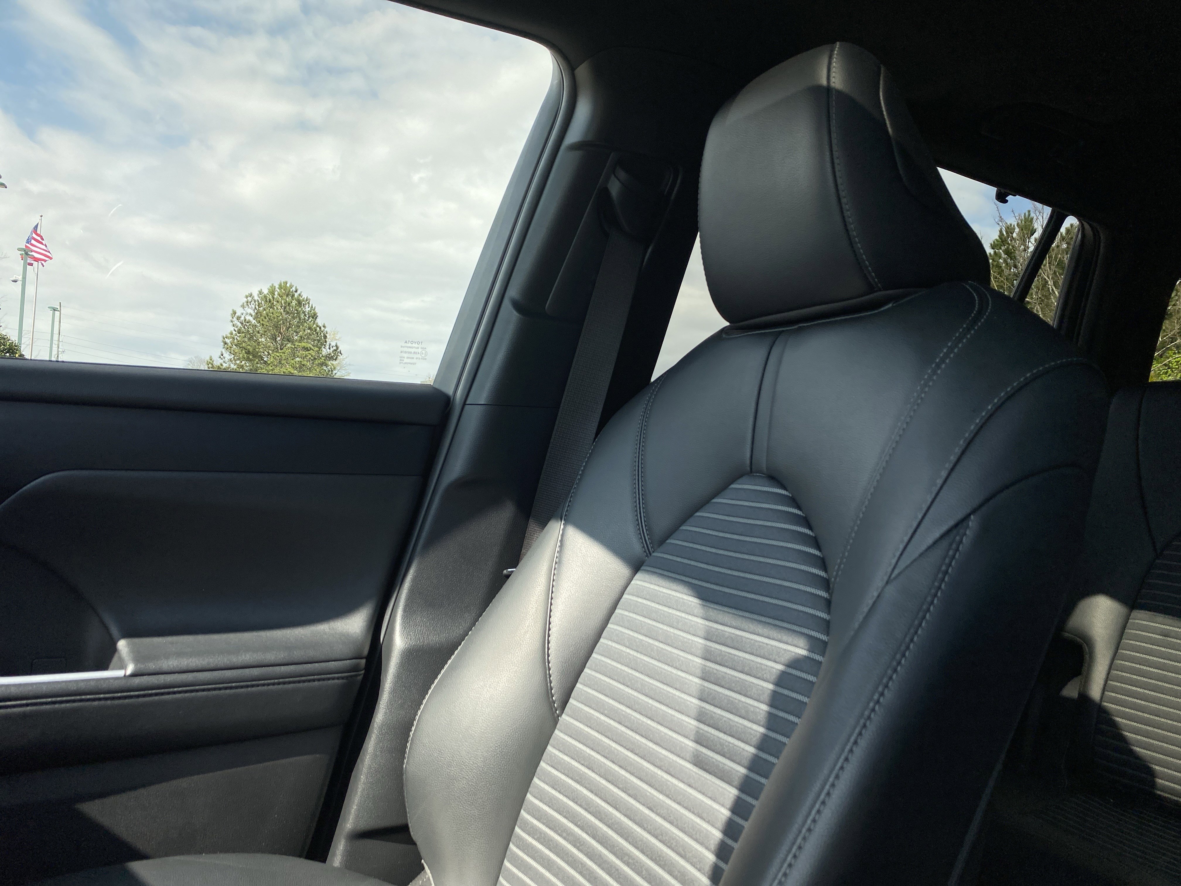 Used 2024 Toyota Highlander XSE image 21