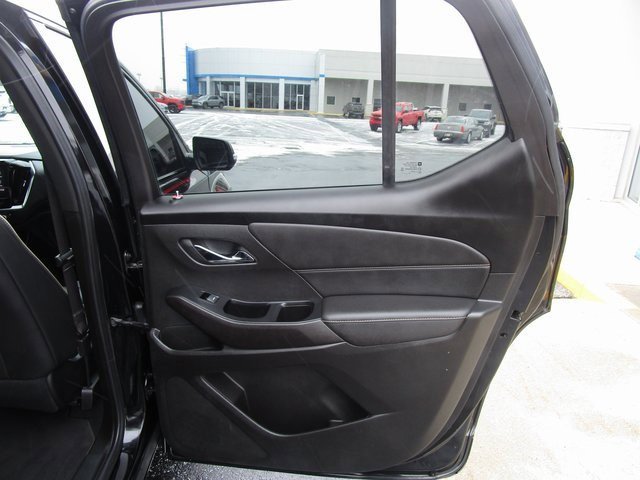 Certified 2023 Chevrolet Traverse Premier w/ Redline Edition image 22