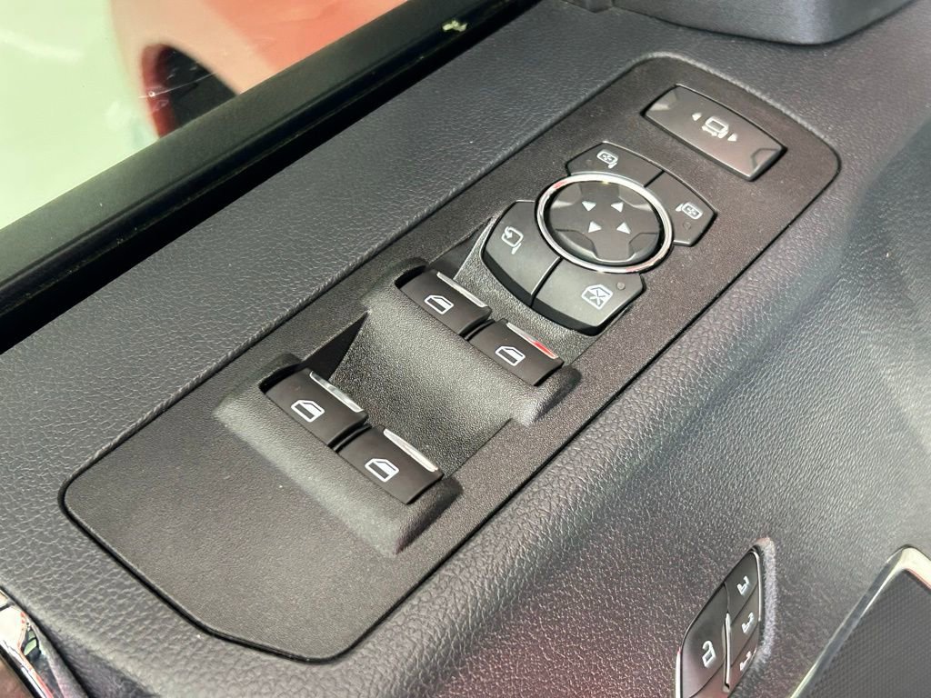 Used 2022 Ford F250 Lariat w/ Lariat Value Package AWD/4WD image 36
