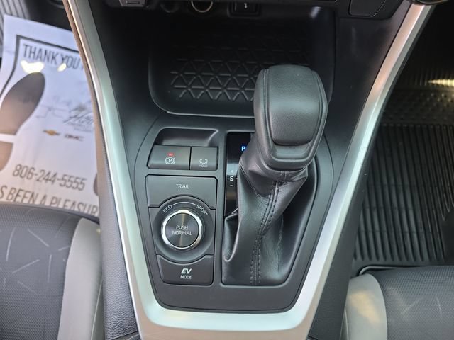 Used 2022 Toyota RAV4 XLE w/ Convenience Package AWD/4WD image 15