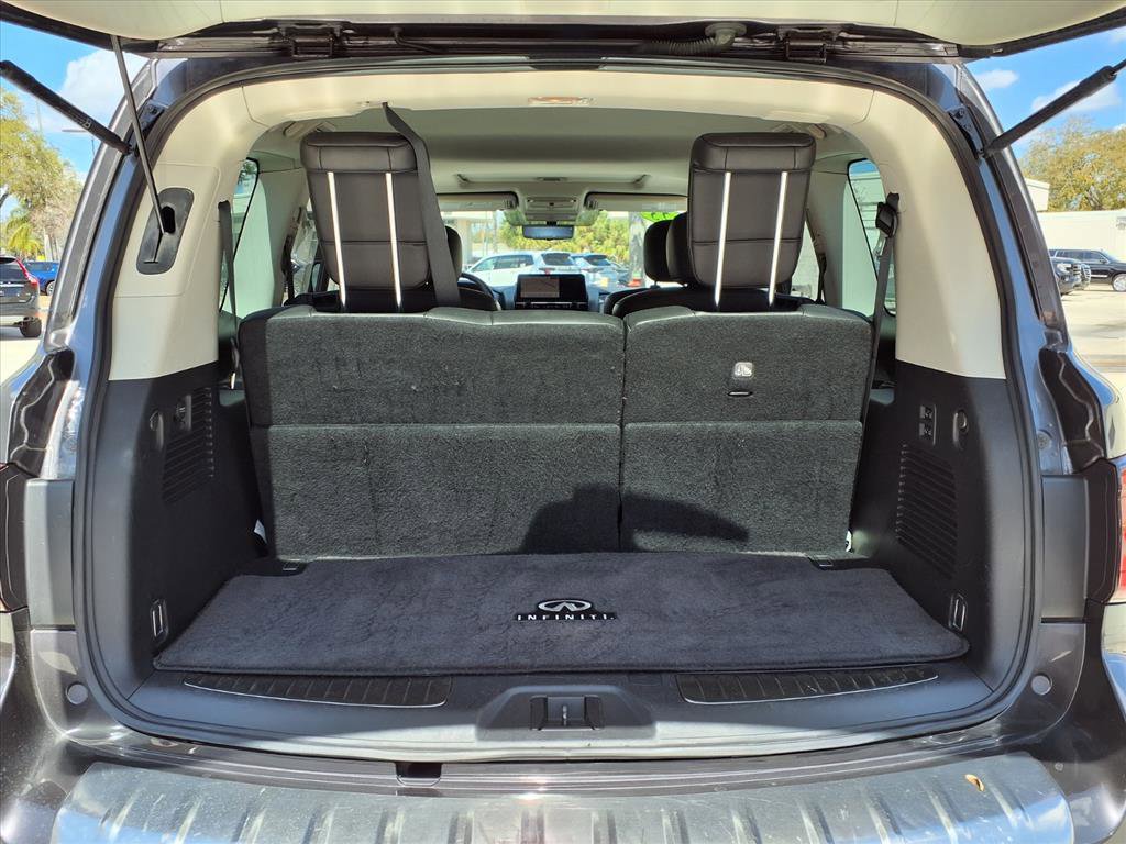 Used 2023 INFINITI QX80 Luxe w/ Cargo Package AWD/4WD image 17