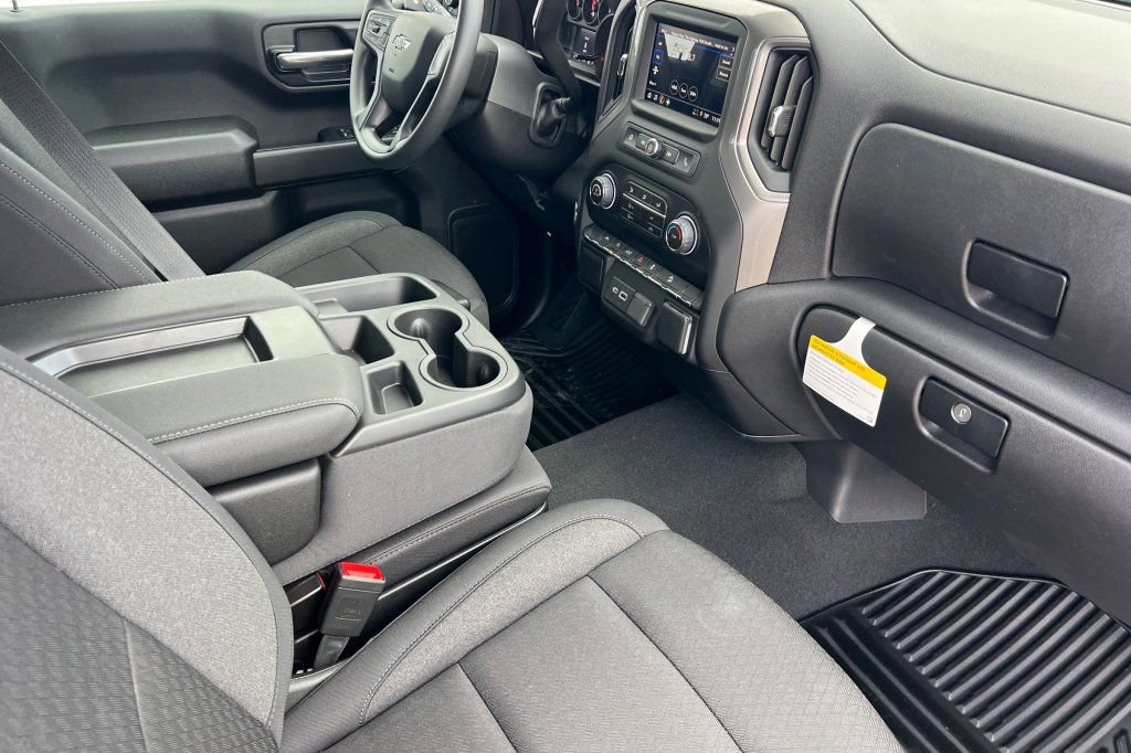 New 2026 Chevrolet Silverado 1500 Custom Trail Boss w/ Dark Appearance Package image 12