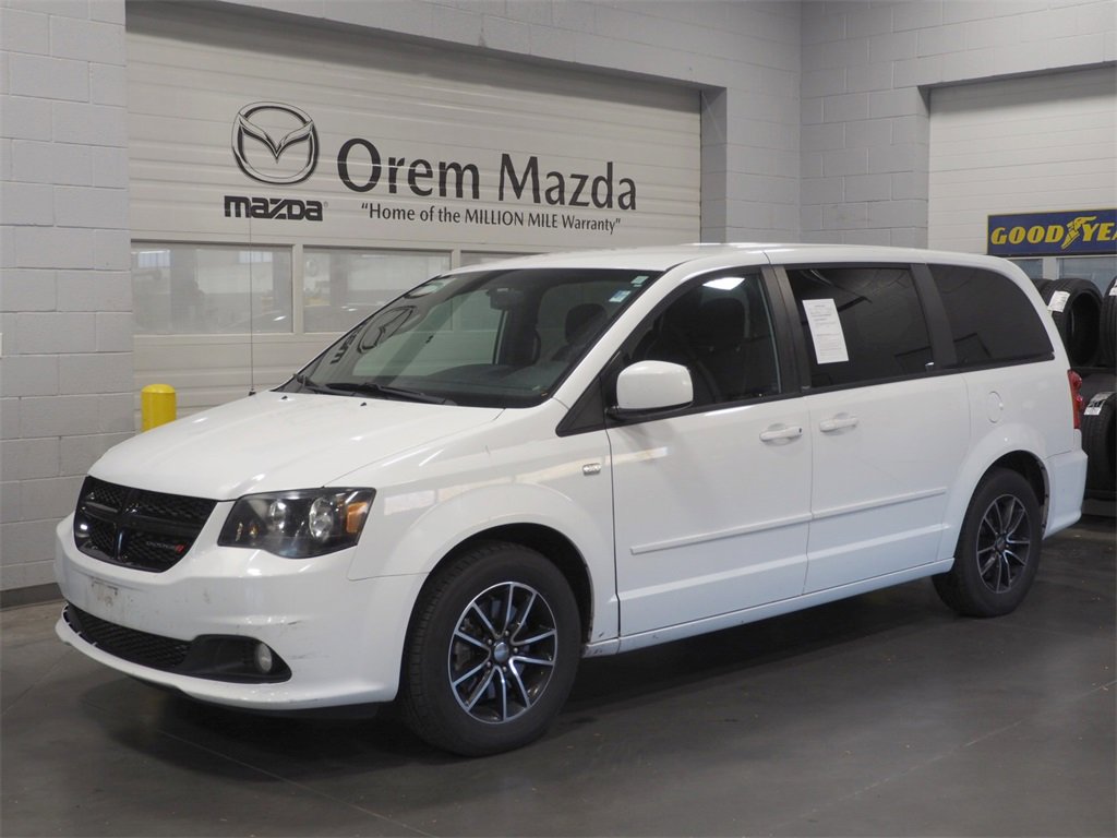 Used 2014 Dodge Grand Caravan SE