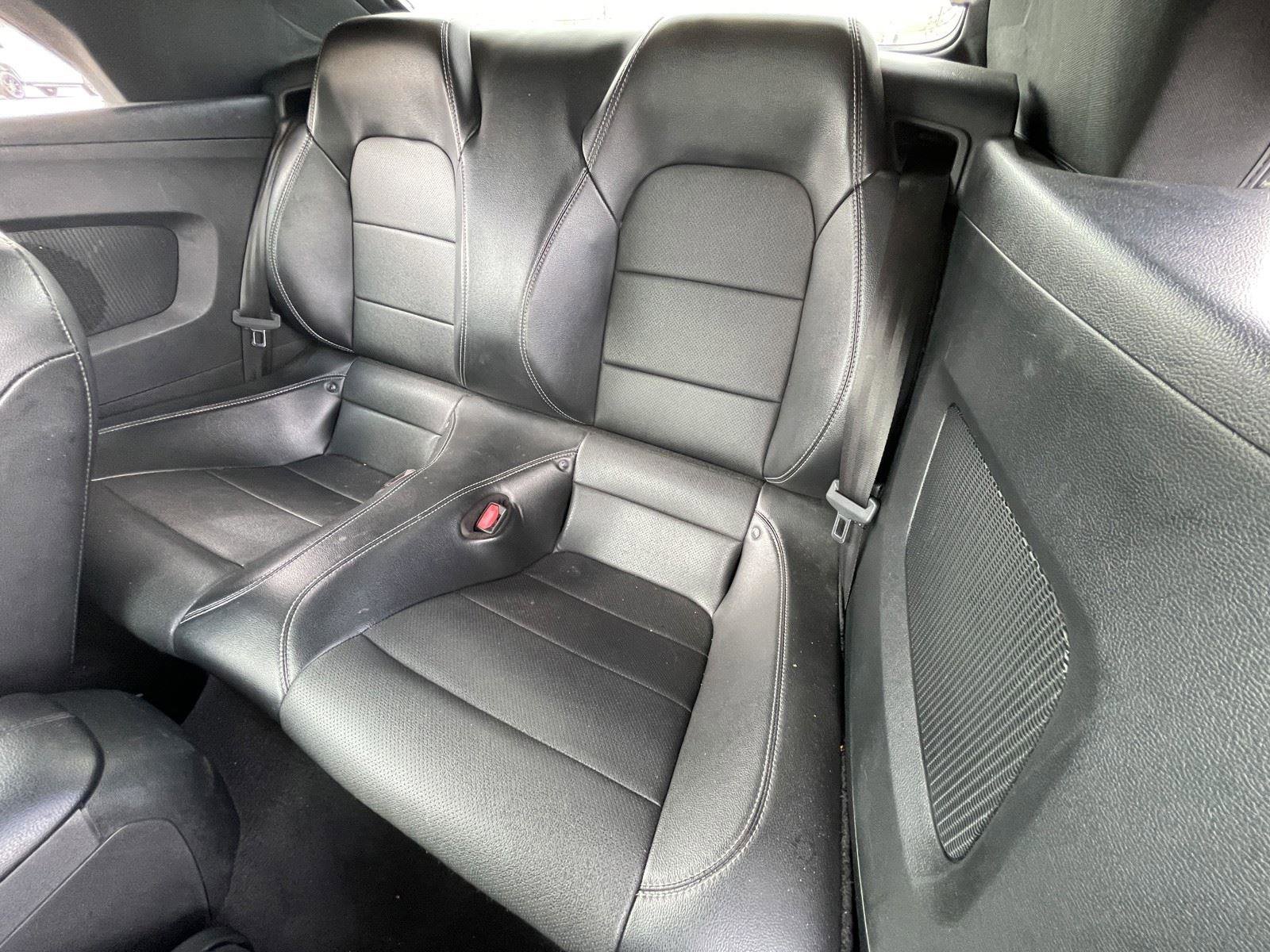 Used 2022 Ford Mustang GT Premium image 33