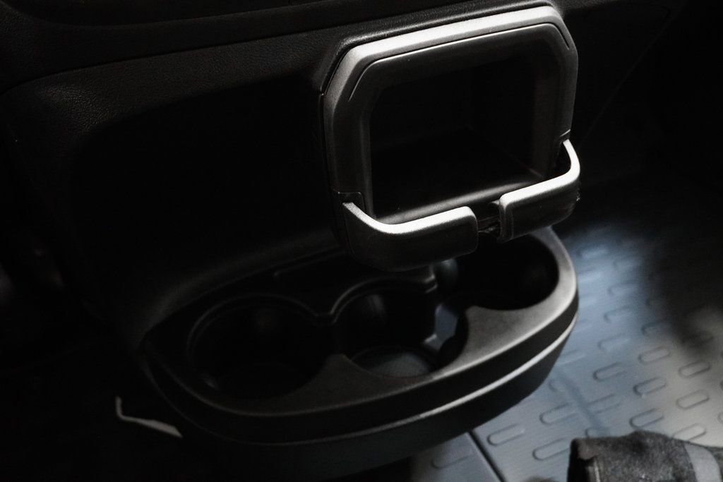 Used 2026 RAM ProMaster 2500 w/ Convenience Group image 28