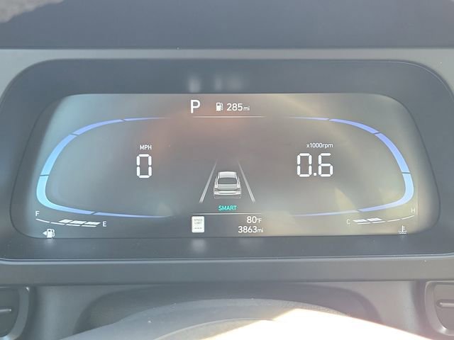 Used 2025 Hyundai Elantra Sport image 25