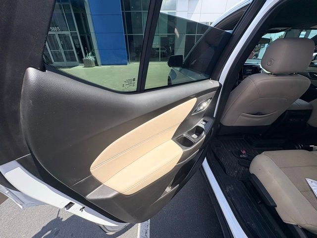 Used 2024 Chevrolet Traverse LS w/ Safety Package AWD/4WD image 12