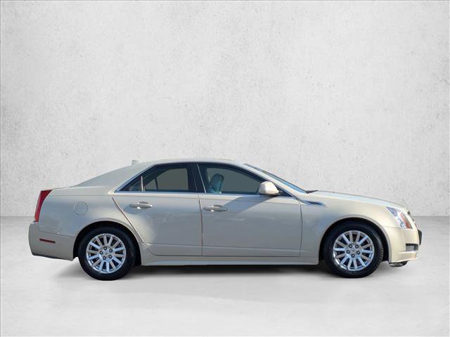 Used 2010 Cadillac CTS Luxury image 4