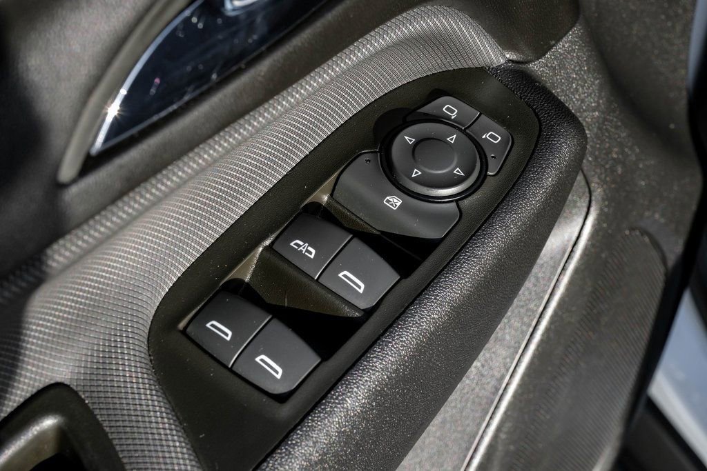 Used 2023 Chevrolet Equinox RS w/ RS Leather Package image 39