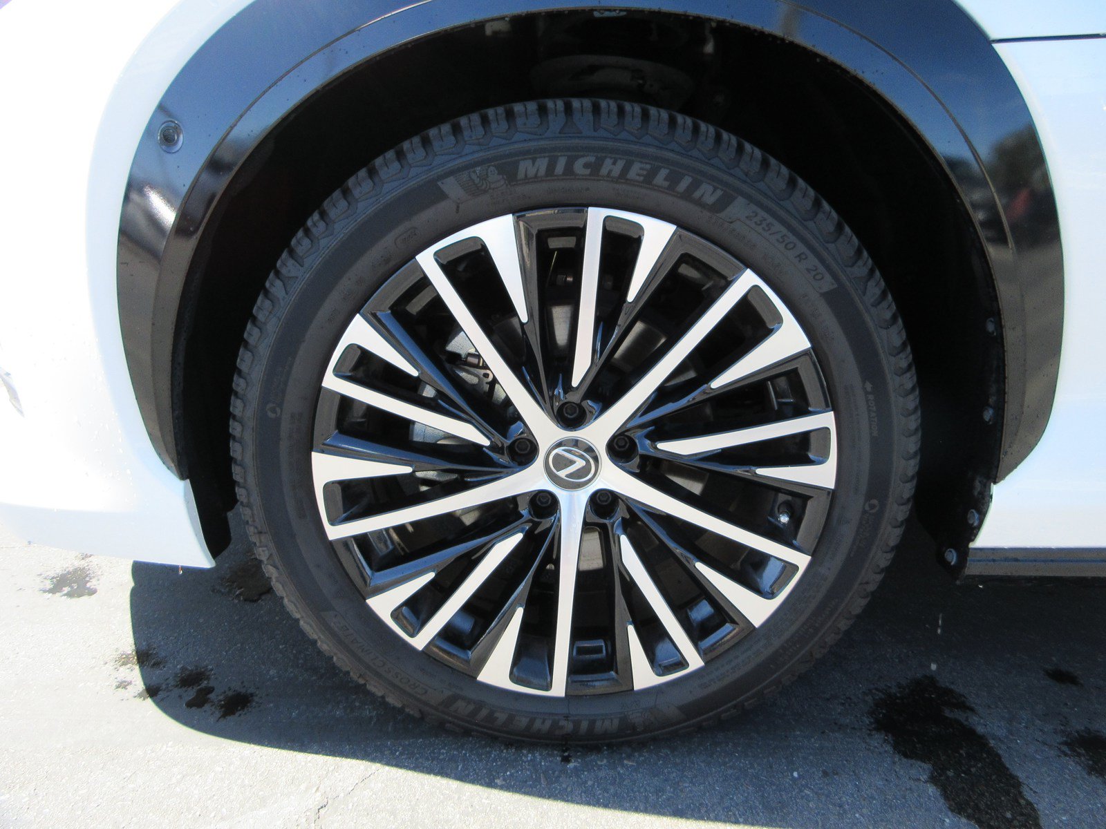 Used 2023 Lexus RZ 450e Premium w/ Cold Area Package AWD/4WD image 19