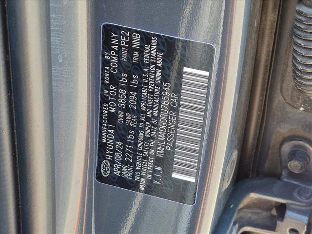 Used 2024 Hyundai Elantra SEL FWD image 23