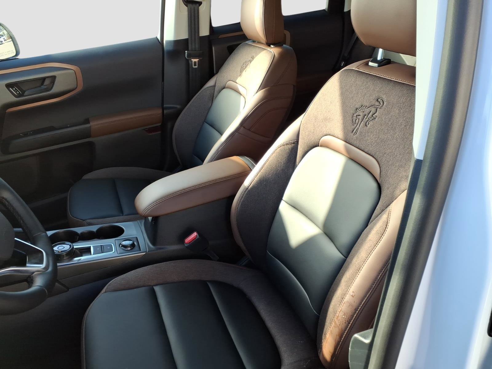 Used 2025 Ford Bronco Sport Outer Banks AWD/4WD image 13
