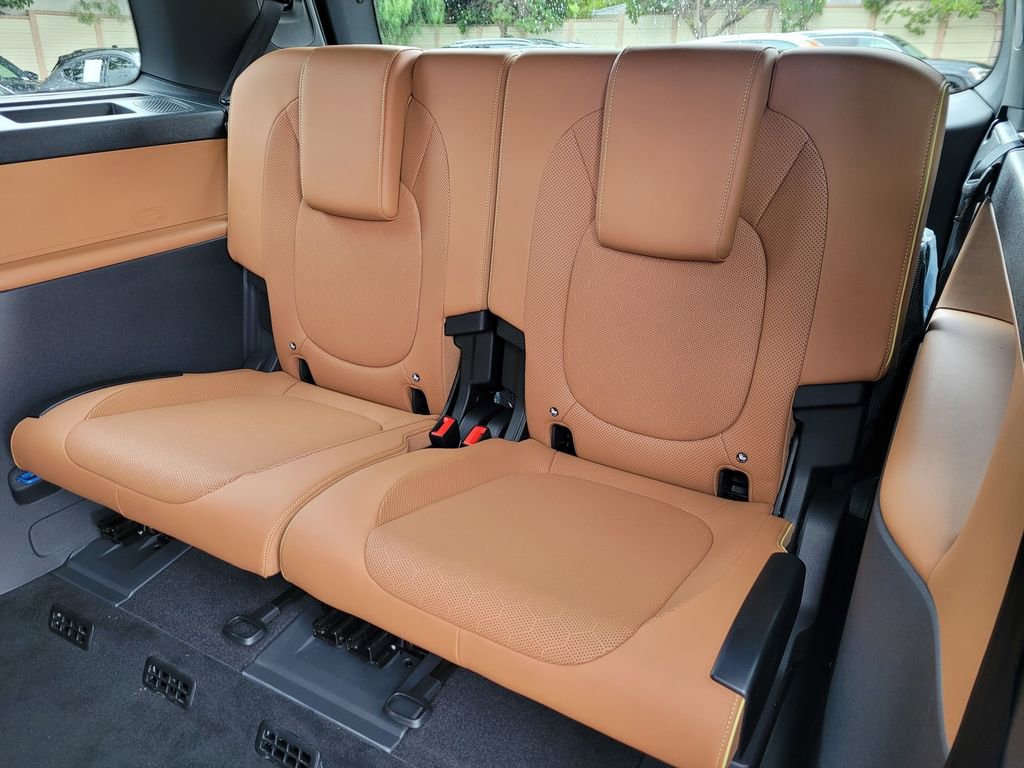 New 2025 Volkswagen ID. Buzz Pro S RWD image 6