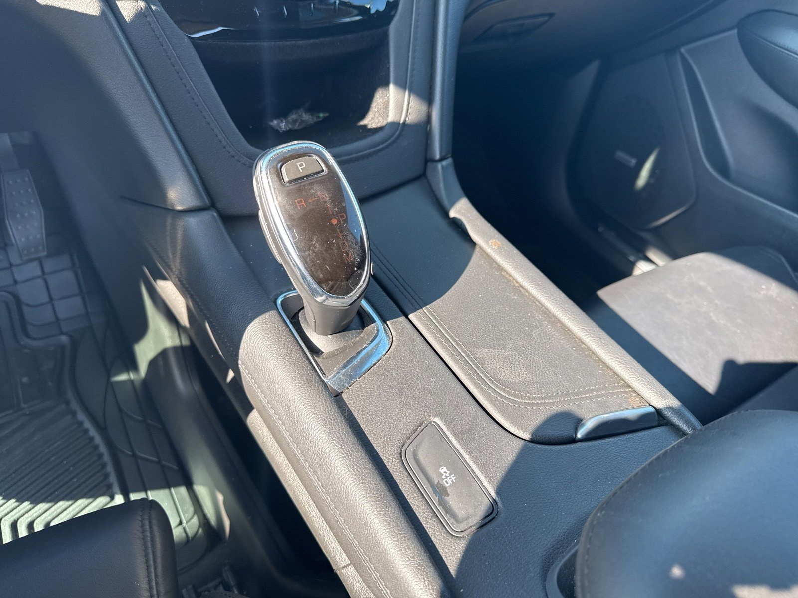 Used 2017 Cadillac XT5 Luxury image 16