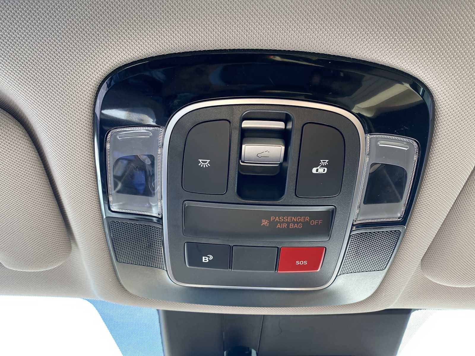 Certified 2025 Hyundai Sonata Limited image 23