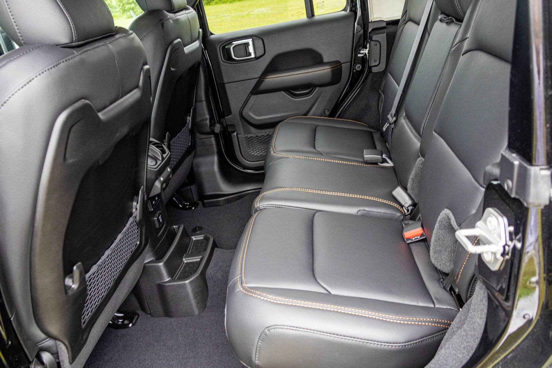 New 2025 Jeep Wrangler Sahara image 30