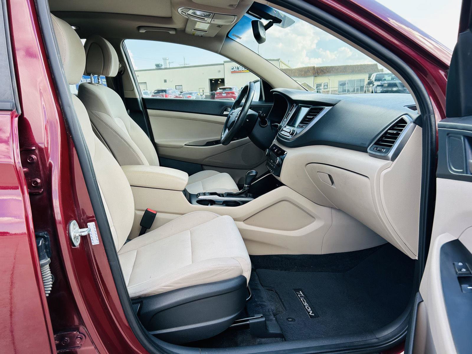 Used 2018 Hyundai Tucson Value w/ Cargo Package AWD/4WD image 31