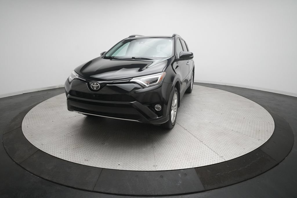 Used 2018 Toyota RAV4 Limited w/ Advanced Technology Package AWD/4WD image 12