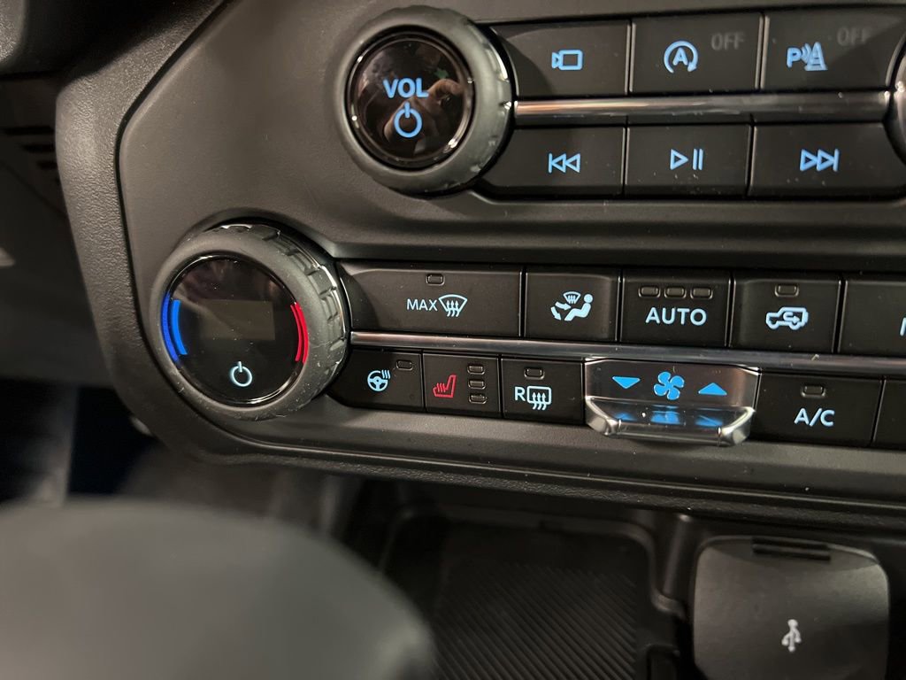 New 2026 Ford Bronco Outer Banks image 14