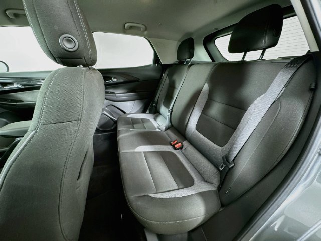 Used 2025 Chevrolet TrailBlazer LT AWD/4WD image 20