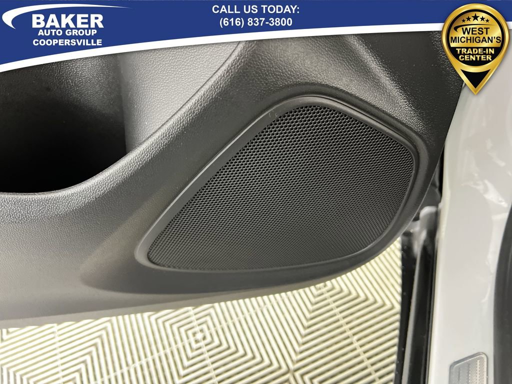 Used 2023 Buick Encore GX Preferred w/ Cold Weather Comfort Package image 23