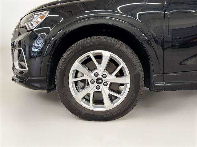 Certified 2023 Audi Q3 2.0T Premium w/ Convenience Package AWD/4WD image 23