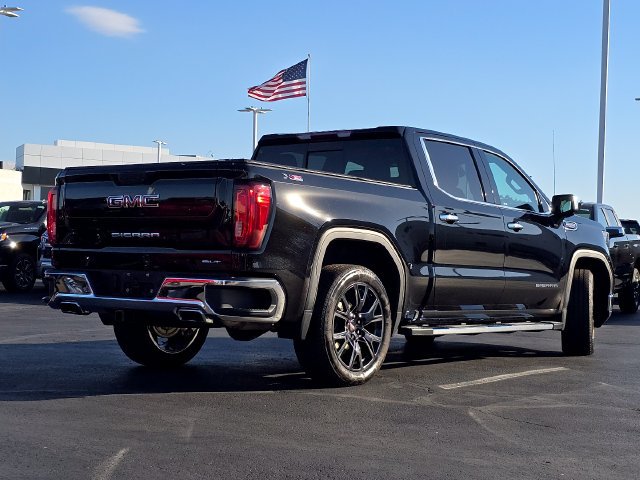Used 2023 GMC Sierra 1500 SLT w/ SLT Premium Package AWD/4WD image 17