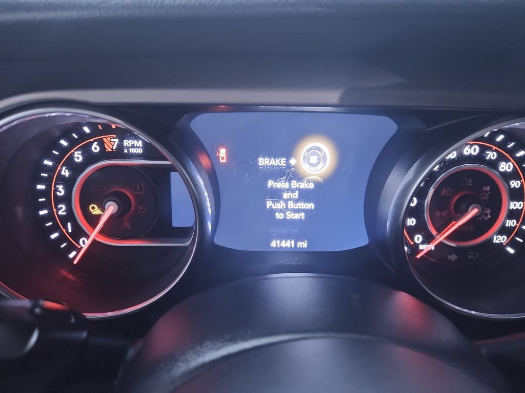 Used 2020 Jeep Gladiator Rubicon AWD/4WD image 15