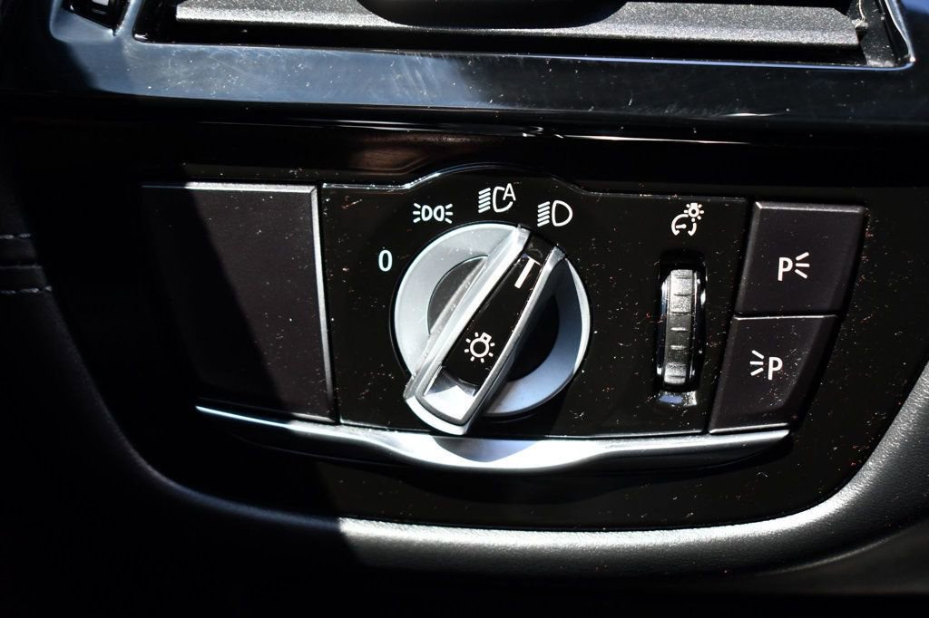 Used 2020 BMW M5 w/ Executive Package image 24