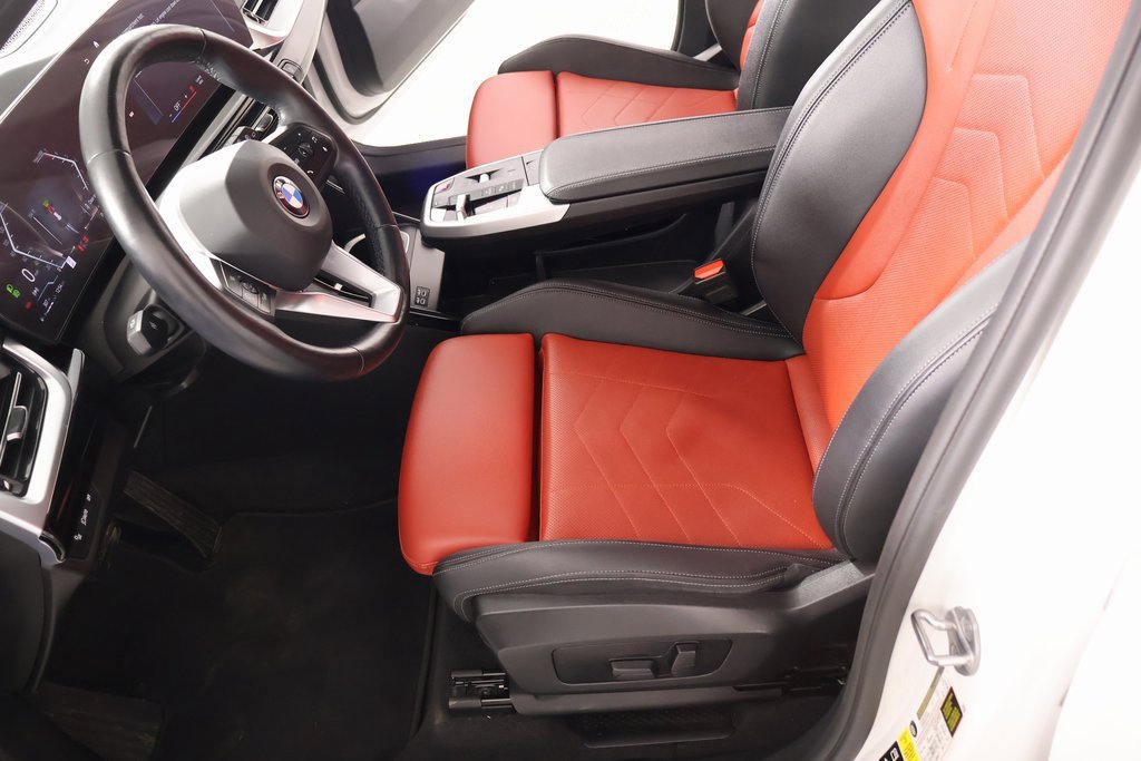 Used 2023 BMW X1 xDrive28i image 12