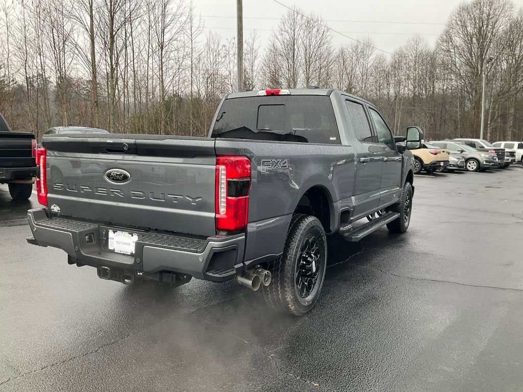 New 2026 Ford F250 Lariat w/ Black Appearance Package image 5