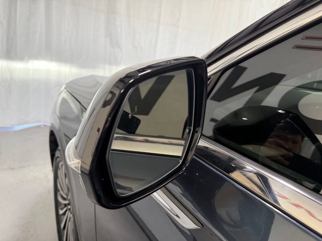 Used 2021 Lincoln Aviator Reserve w/ Elements Package Plus AWD/4WD image 12