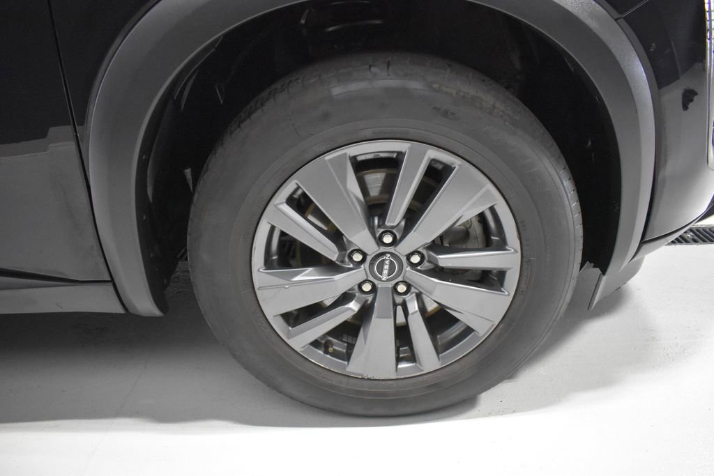 Certified 2023 Nissan Pathfinder SV image 10