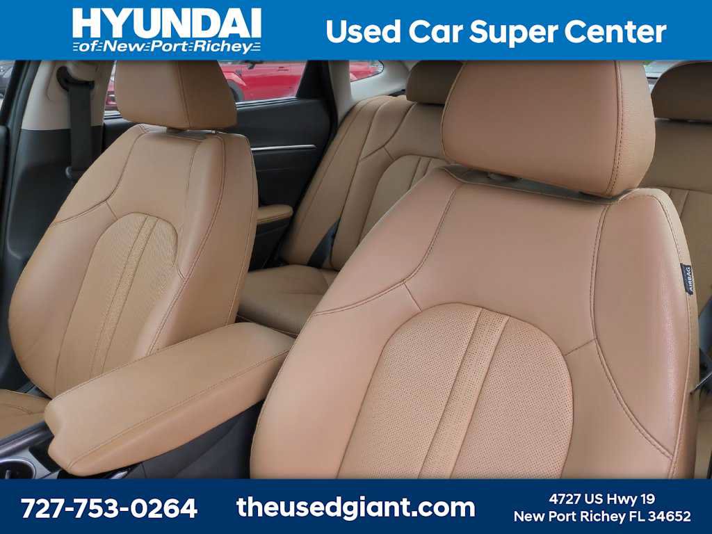 Used 2023 Hyundai Sonata Limited w/ Cargo Package FWD image 8
