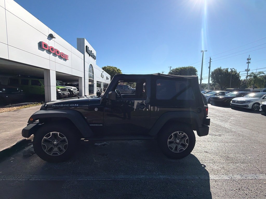 Used 2013 Jeep Wrangler Rubicon w/ Dual Top Group AWD/4WD image 11