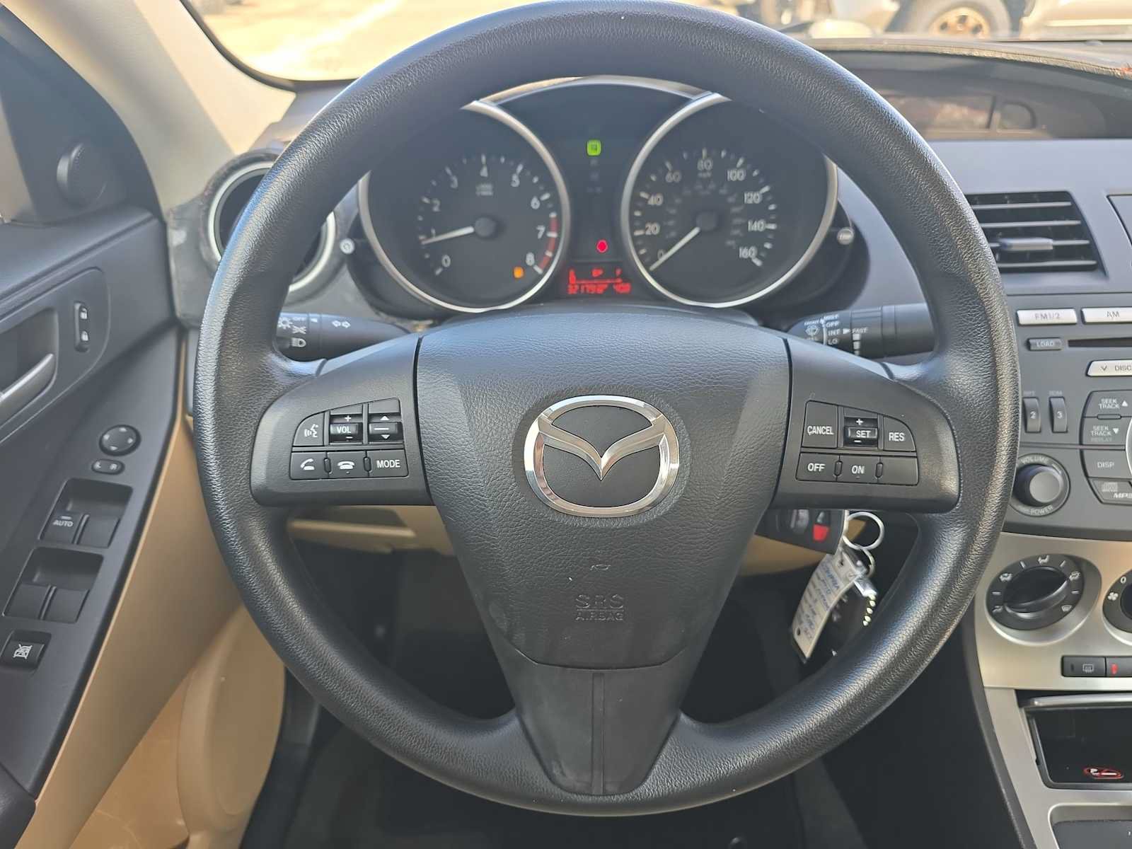 Used 2010 MAZDA MAZDA3 i Touring FWD image 12
