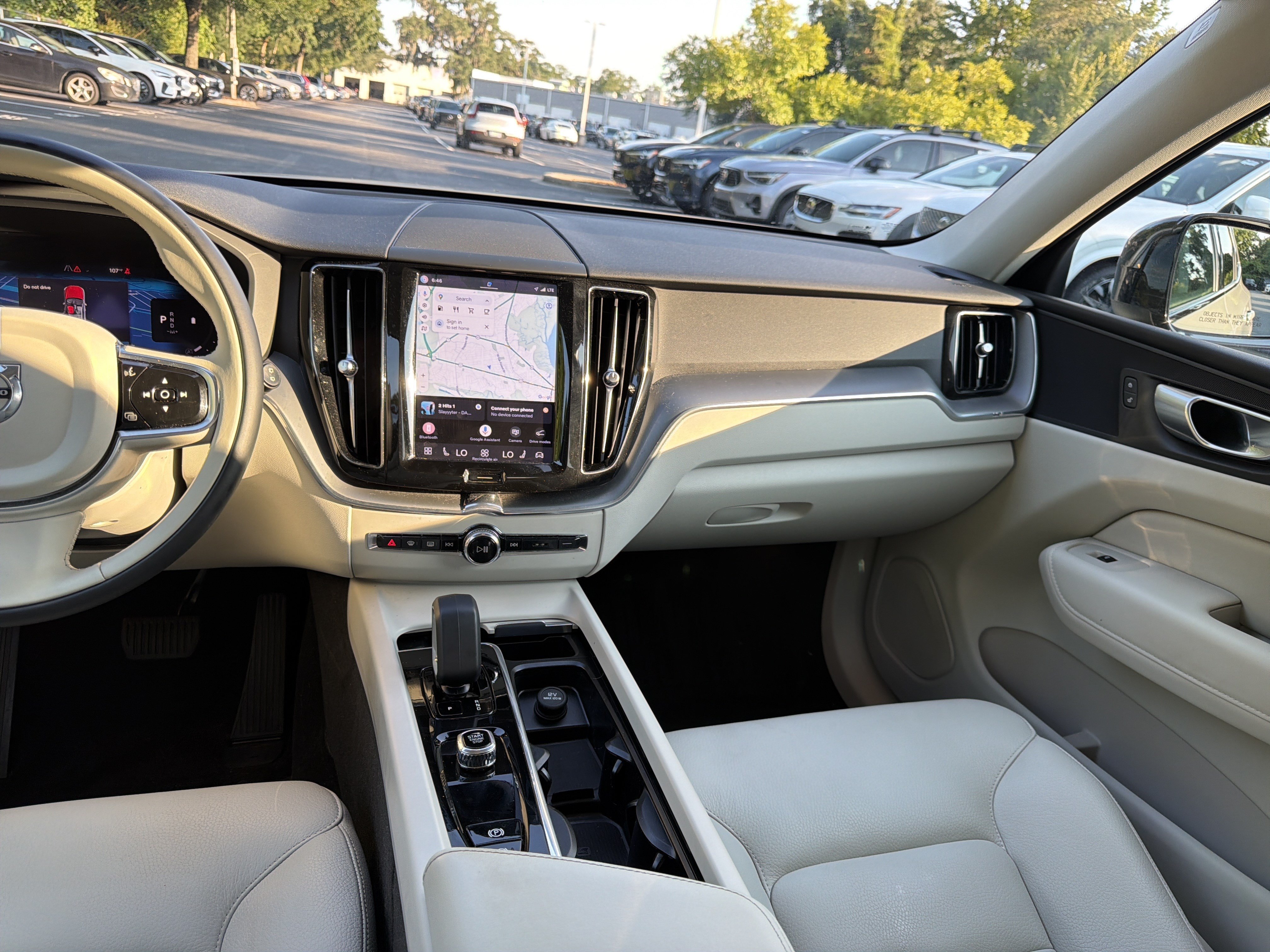 Certified 2024 Volvo XC60 B5 Core w/ Protection Package Premier AWD/4WD image 31