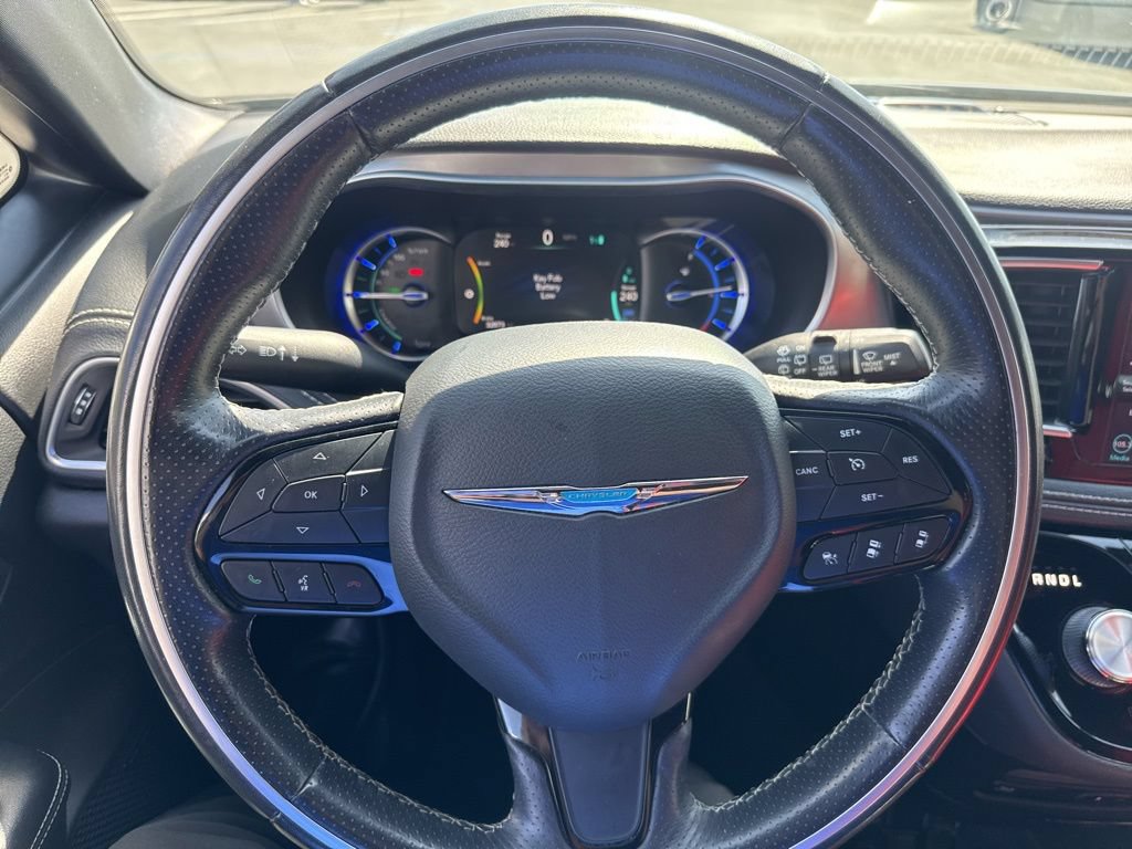 Certified 2020 Chrysler Pacifica Limited w/ Quick Oder Package 2EV RED-S FWD image 21