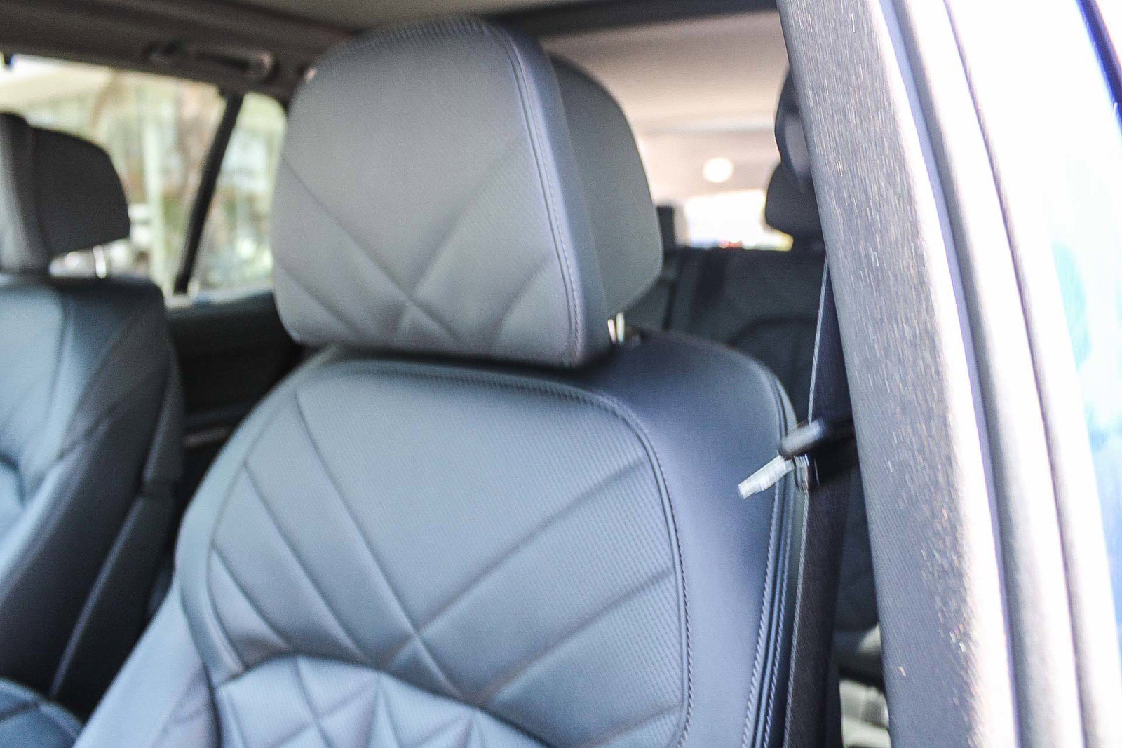 Certified 2024 BMW X5 M60i AWD/4WD image 25