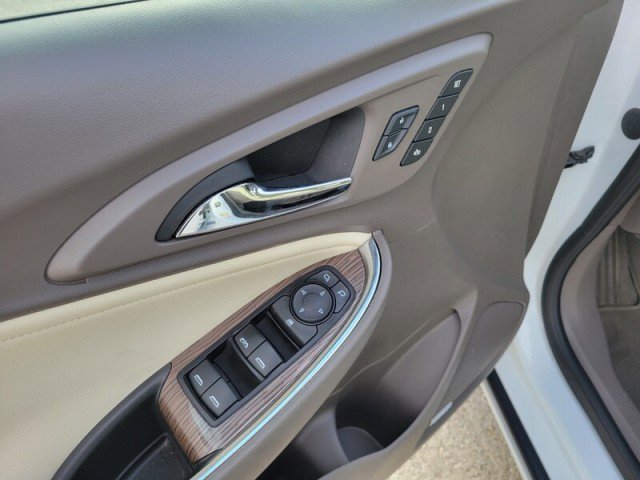 Used 2024 Chevrolet Malibu LT image 13