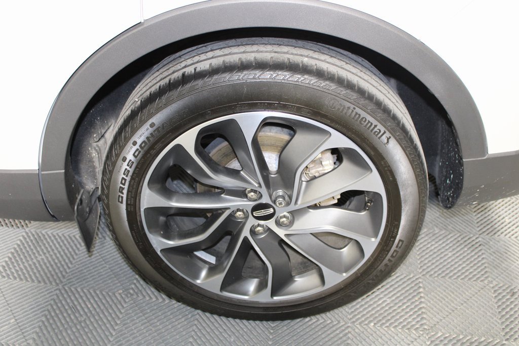 Used 2022 Lincoln Nautilus Reserve image 22