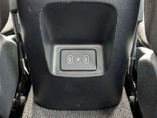 Used 2025 Hyundai Elantra SEL FWD image 14