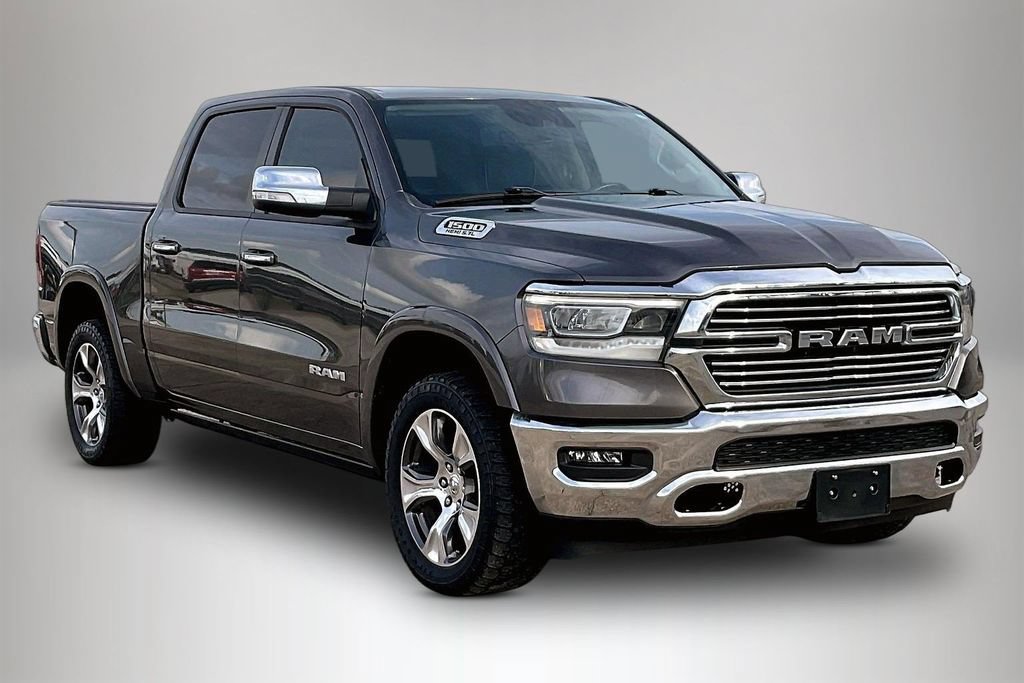 Used 2022 RAM 1500 Laramie AWD/4WD image 1