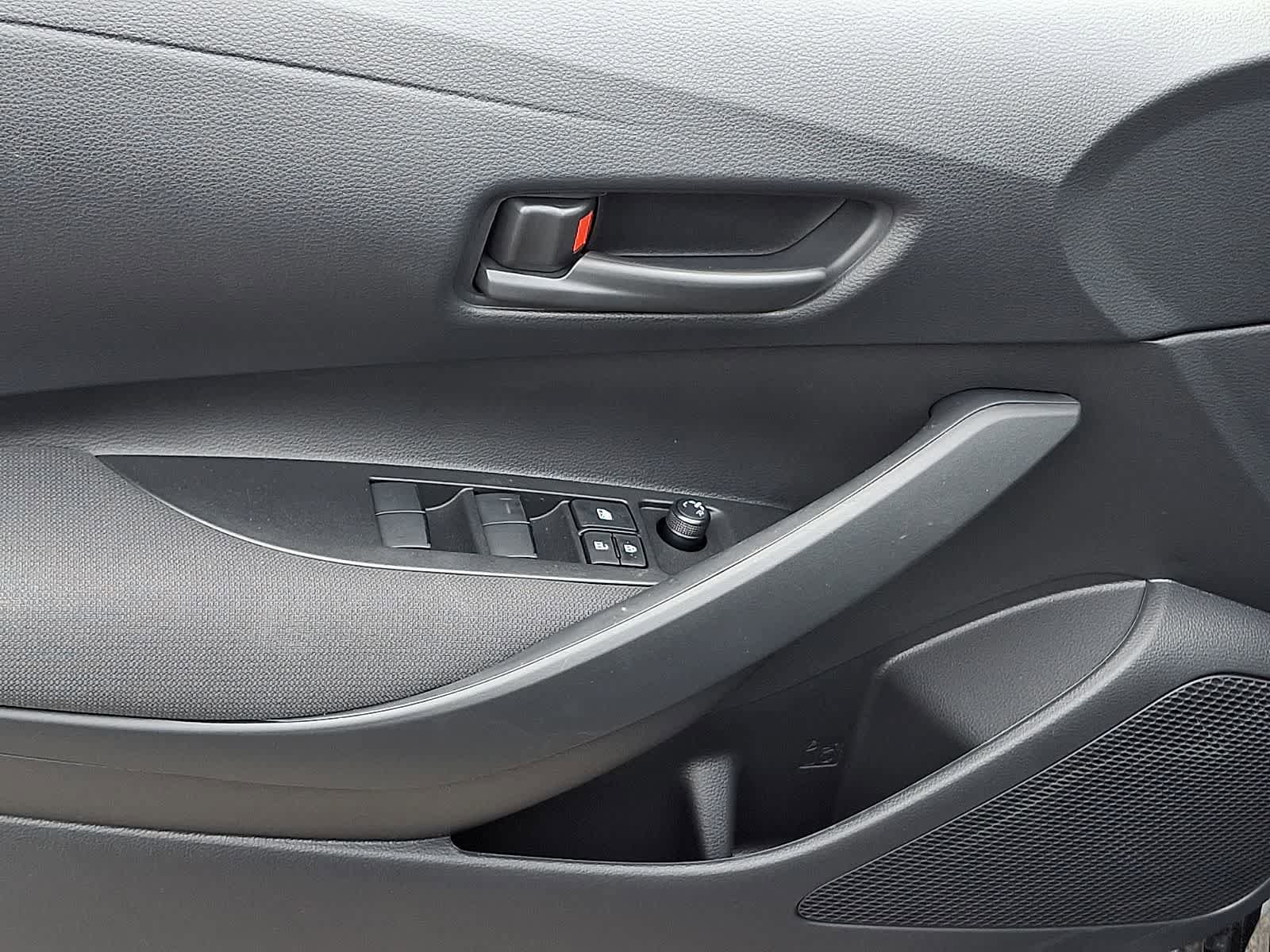 New 2026 Toyota Corolla LE FWD image 10